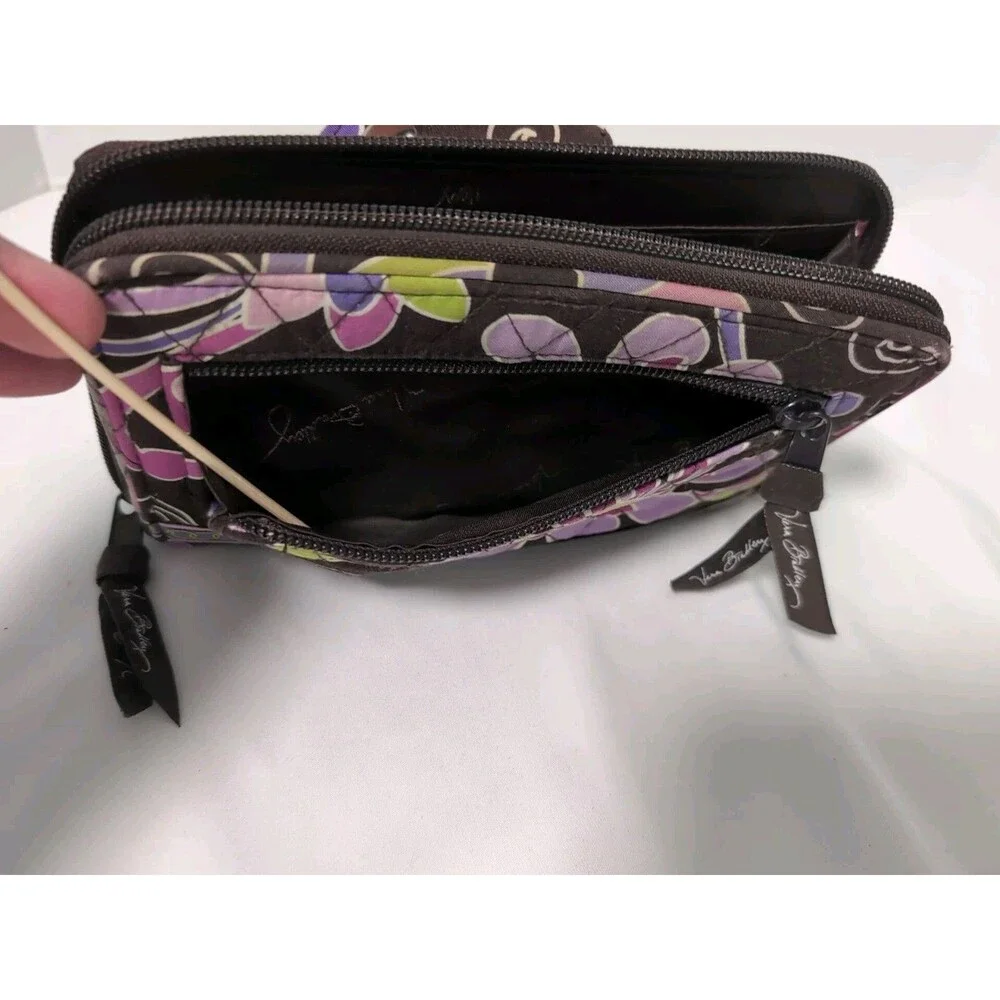 VERA BRADLEY Brown Multi-color Quilted Floral Zip Around Wallet EUC
